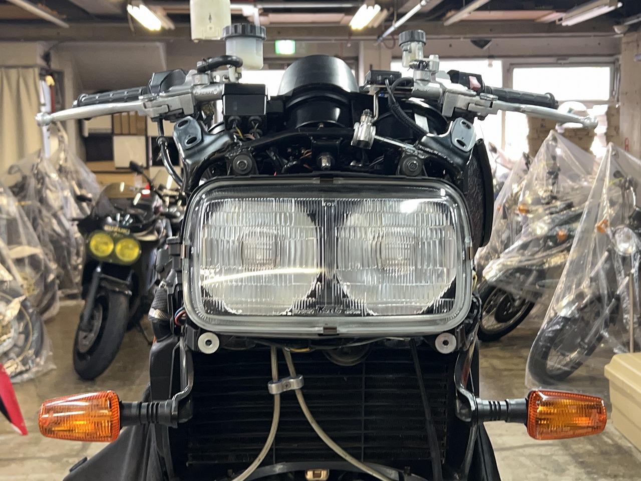 FZ750 オイルストレーナカバー ガスケット 1FM 蒸し暑い