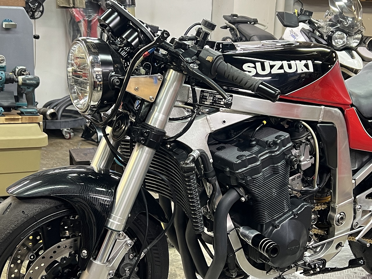 油冷電鉄ぷっぷー♪GSX-R1100L ニッシンキャリパーNEW ダエグリアキャリパーNEW ゲイルスピードマスター（左右）車検もろもろ |  decoboco